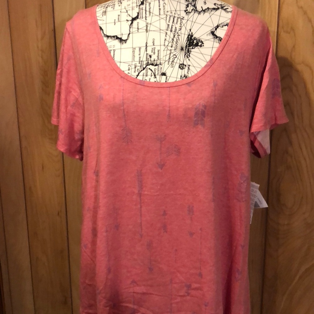 NWT Lularoe Classic Tee 2XL Pink Purple Arrows